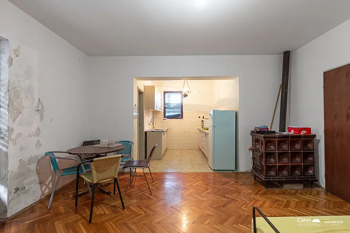 HOUSE FOR SALE – 270 m² – EXCEPTIONAL OPPORTUNITY IN PRČANJ!