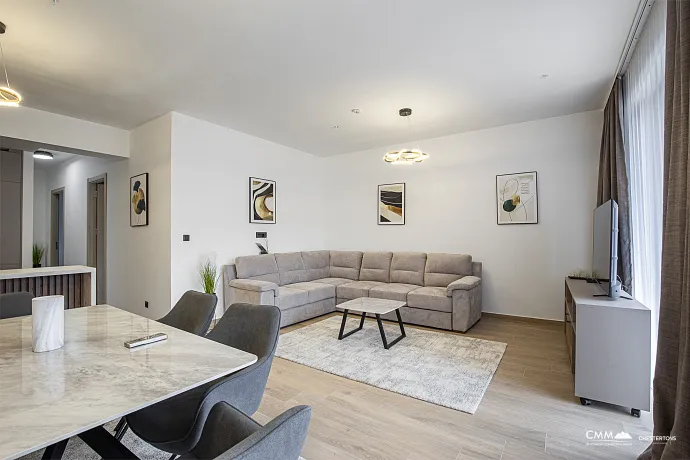 Apartment on the 1nd floor, 81 m², with 2 bedrooms and 2 bathrooms