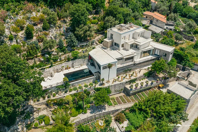 Charming Stone House with Sea View near Sveti Stefan