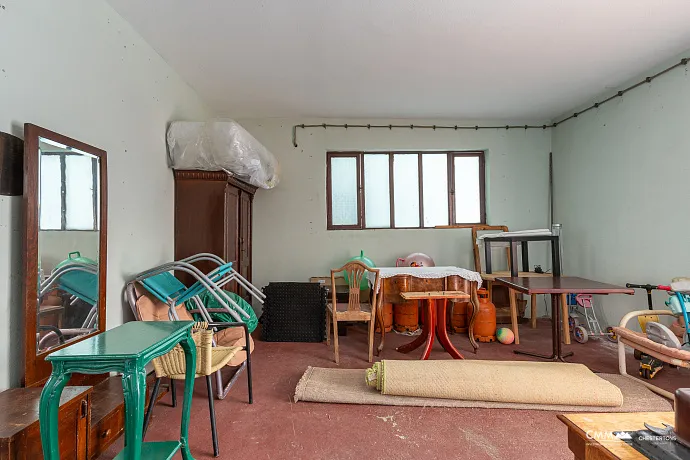 HOUSE FOR SALE – 270 m² – EXCEPTIONAL OPPORTUNITY IN PRČANJ!