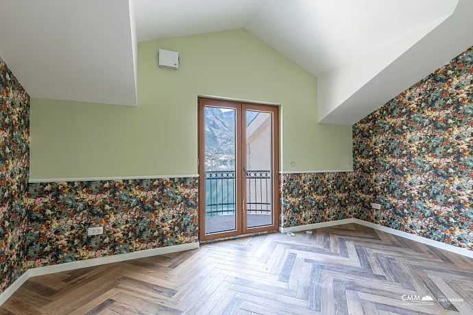 A luxurious three-story villa on the first sea line in  Kotor