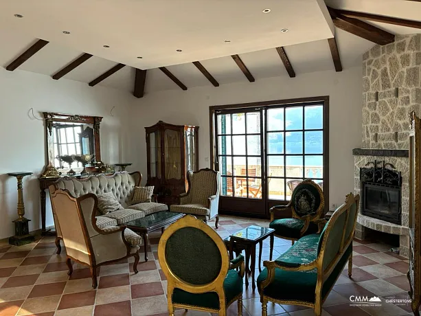 Magnificent villa with a fireplace on the first line with views of the Bay of Kotor