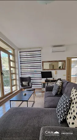 Spacious 2-Bedroom Apartment in Prcanj