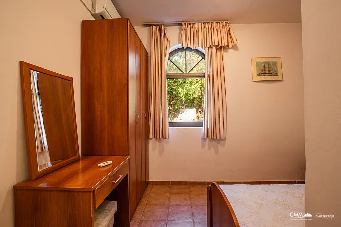 Cozy Seafront Apartment in Bigovo — with Terrace and Stunning Sea View