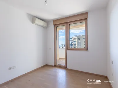 52 m² Apartment with Sea View and Two Terraces in Bečići