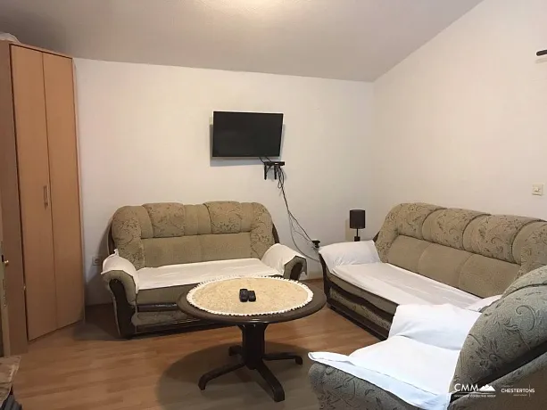 Two-story house for sale in a quiet part of Šušanj