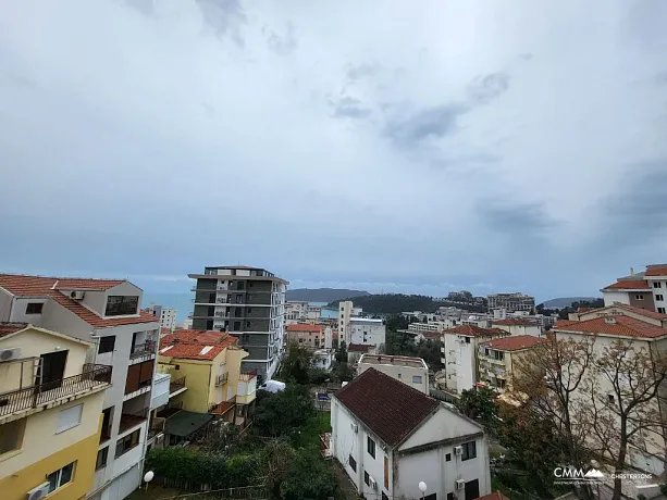 One bedroom apartment with sea view in Becici