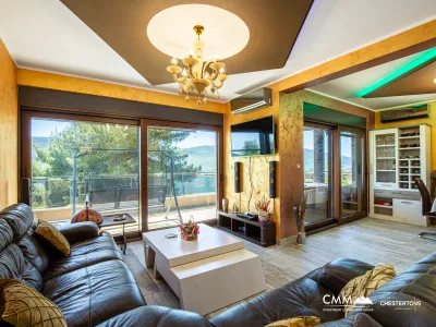 Excellent villa in the center of Herceg Novi