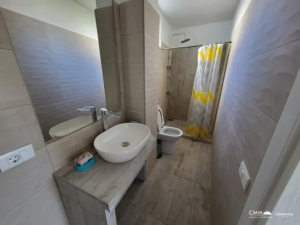 Spacious house in Utjeha with panoramic sea views