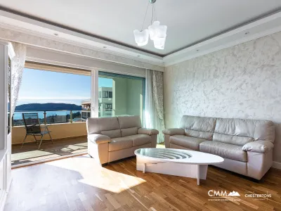 Seaview Luxury Apartment in Bečići"