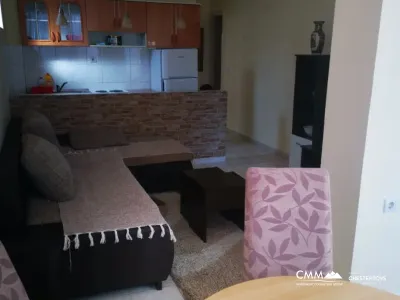 One bedroom apartment in Budva with its own yard