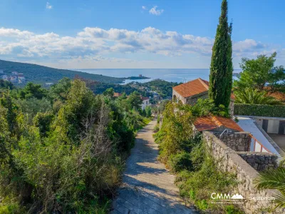 Urbanized Plots Near the Sea in Herceg Novi (4556 m² or separately 2090 m² and 2466 m²) – Great Investment Opportunity