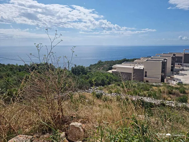 Plot for sale in Krimovica