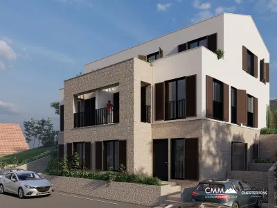 Apartment in a luxurious villa near the sea