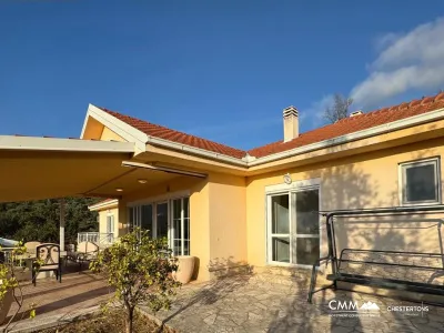 House of Sea & Peace