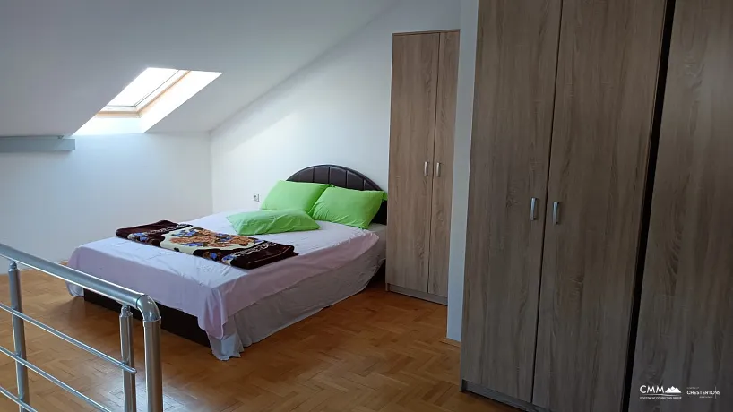 Studios and apartments with two bedrooms in Markovichi with sea views