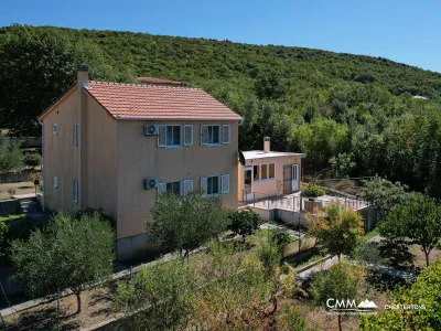 House in Kovači, Kotor