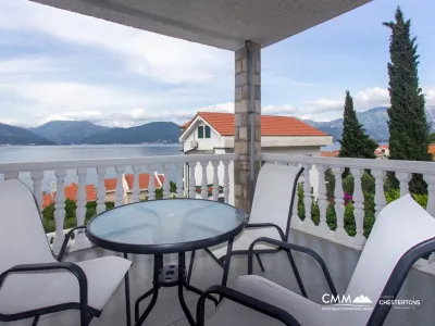 House in the picturesque area of Krasici, ideal for comfortable living and relaxation