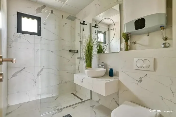 3-Bedroom Apartment, 90 m², Blizikuće — Sea View of Sveti Stefan