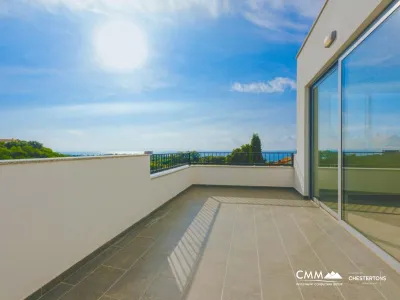 Modern 4 bedroom Villa with pool for sale in Dobre Vode