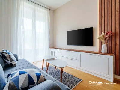 Apartment with two bedrooms and sea views in Becici