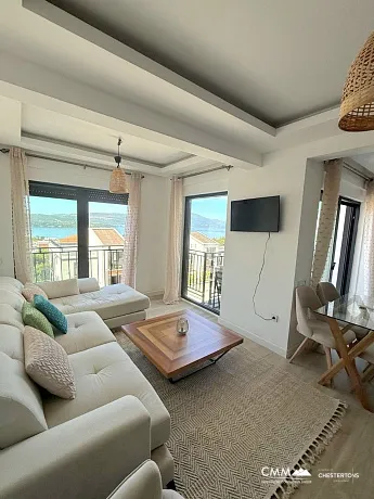 Three-bedroom apartment in Tivat