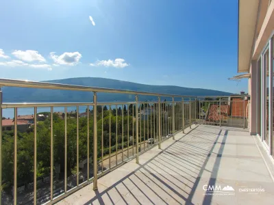 Three Bedroom Apartments with sea views in Herceg Novi, Baosici