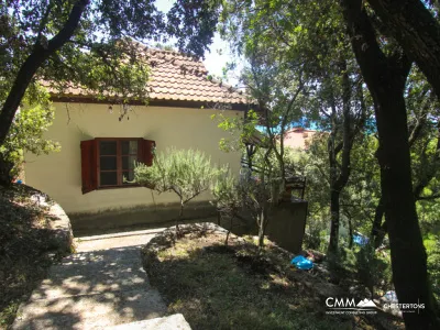 House in Utjeha 30m from the sea