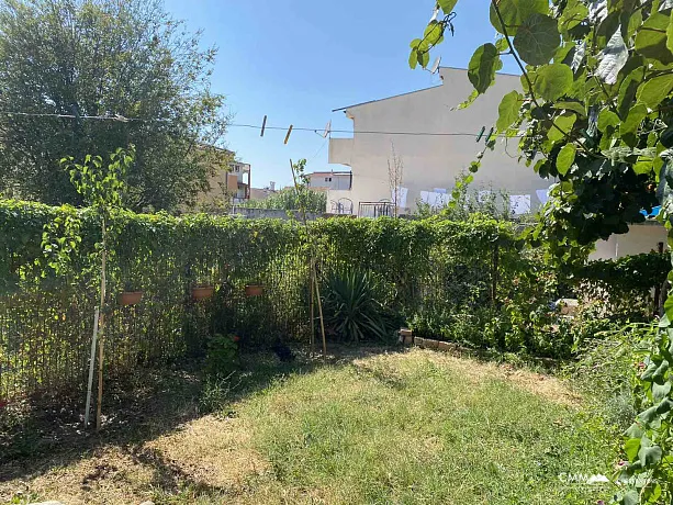 Two-story house for sale in a quiet part of Šušanj