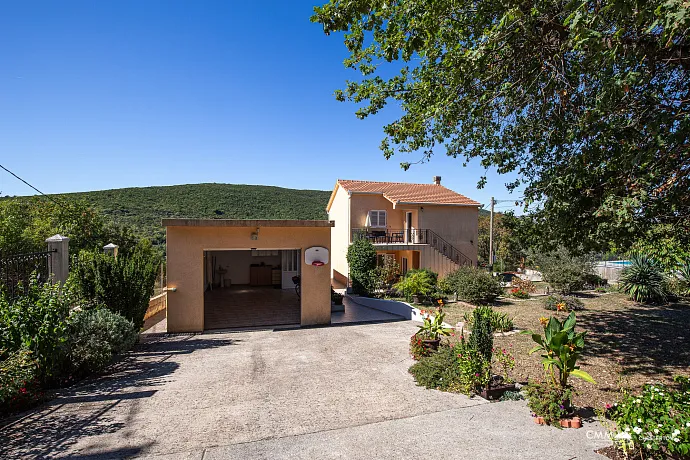House in Kovači, Kotor