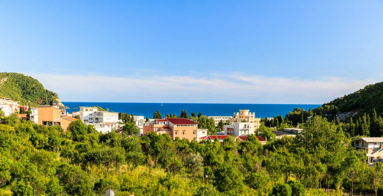 Mini hotel for sale in Canj