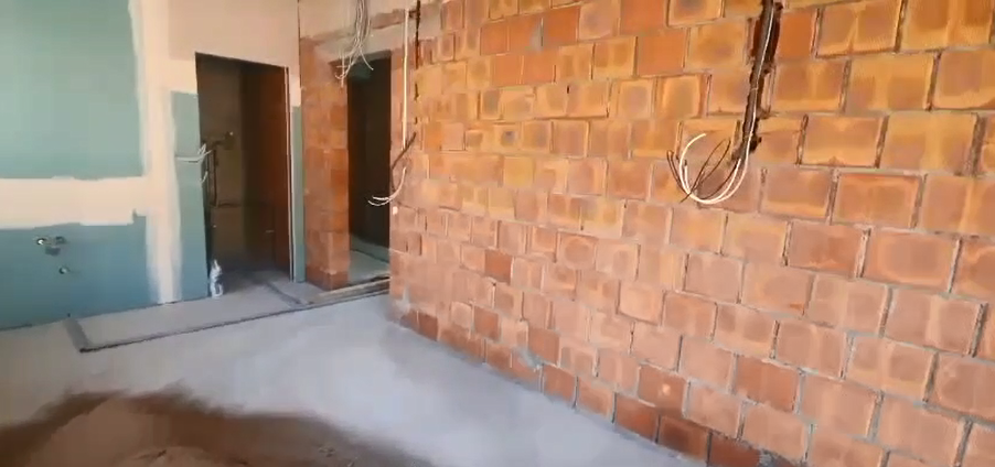 Studio in a new building 27m2