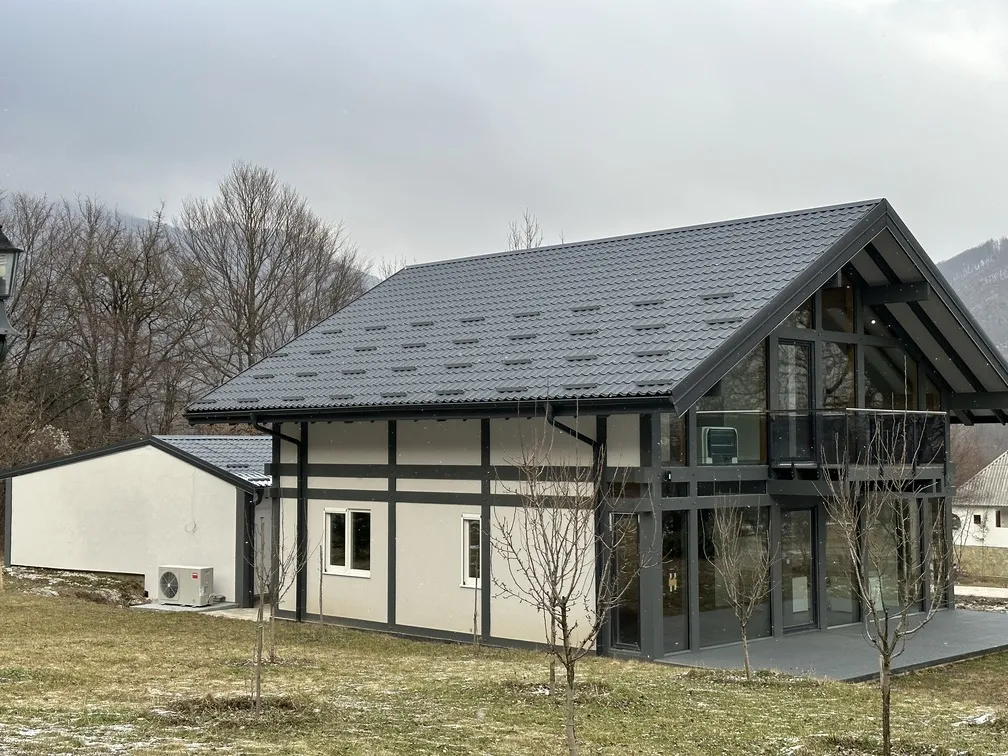 For sale new villa in Kolasin near the Ski Center