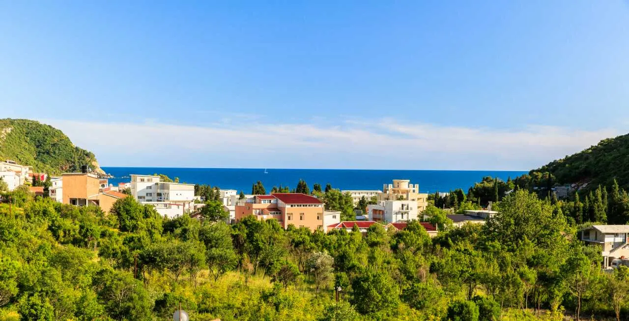 Mini hotel for sale in Canj