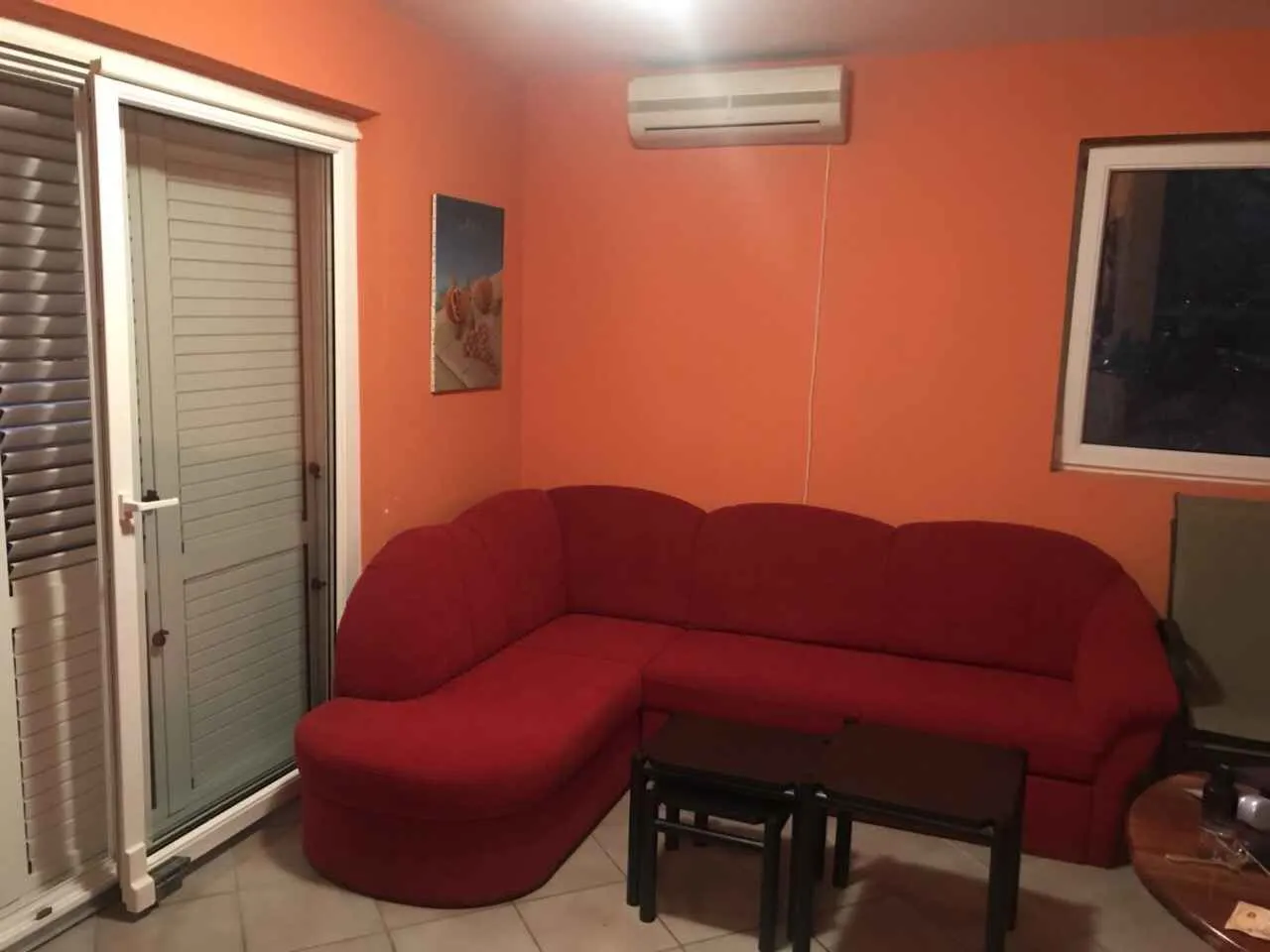 Apartment in Sveti Stefan near the sea