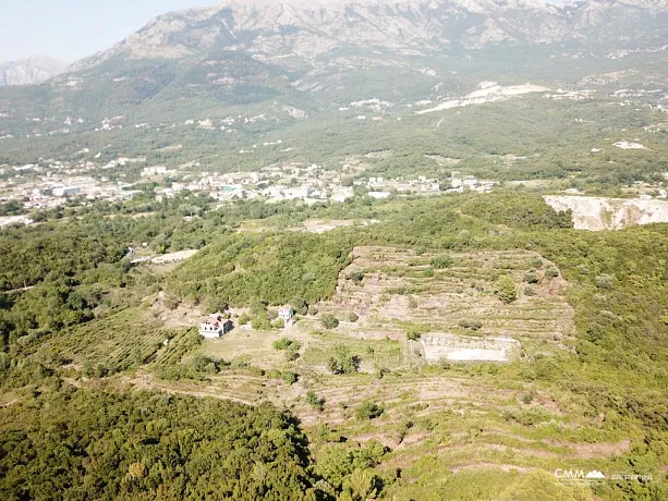  Plot in Radanovići, 83,000 m²