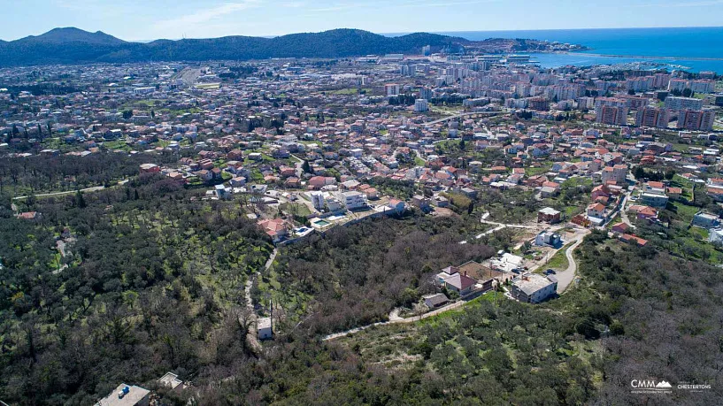 Plot for sale 1600m2 in Bar