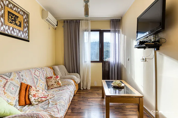 One-bedroom apartment in a prime location in Sutomore