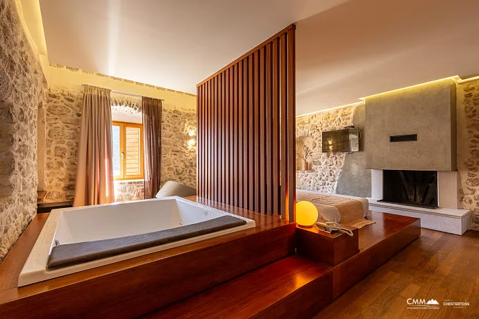 Luxury Villa with Panoramic Sea View – Elegance and Comfort Combined