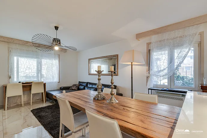 Two-storey spacious house in Sutomore