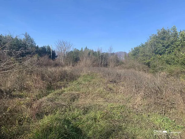 Urbanized plot near Kotor