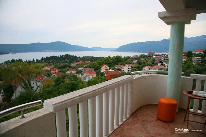 A mini hotel in Tivat