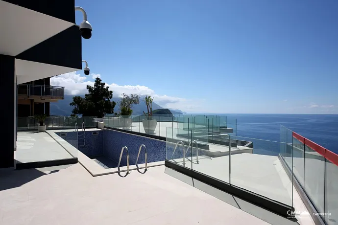 Luxurious villas in Budva