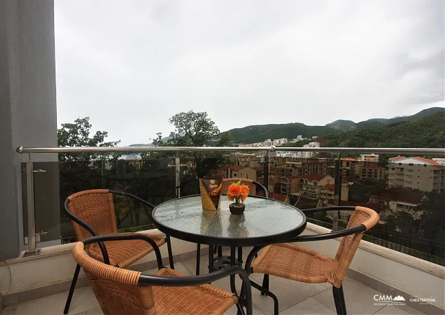 Apartment in Rafailovici 