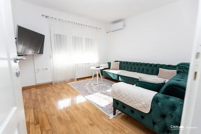 Spacious house in Bar