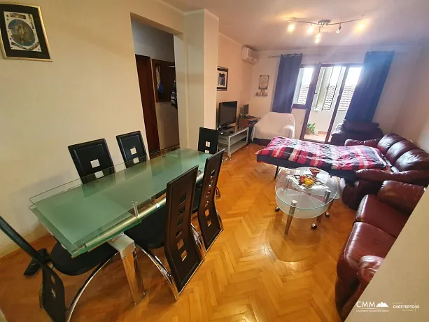 Two-bedroom apartment in Budva