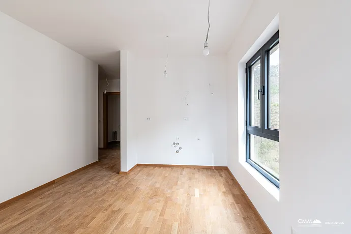 Spacious 64 m² Apartment in Bečići with Sea View