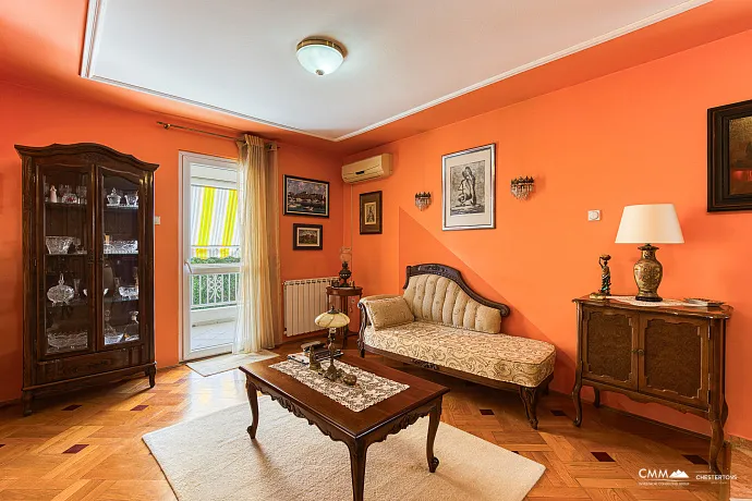 For Sale: Charming House in Bar 