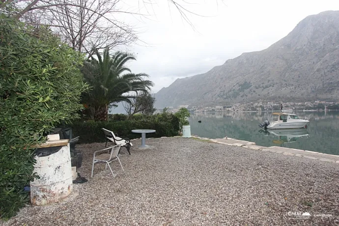 Frontline Family Property Near Kotor