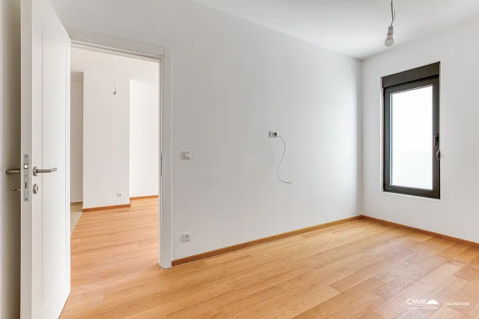 One-bedroom apartment with garage, Bečići